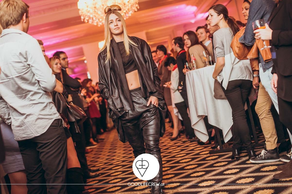 Backstage Management Fashionshow